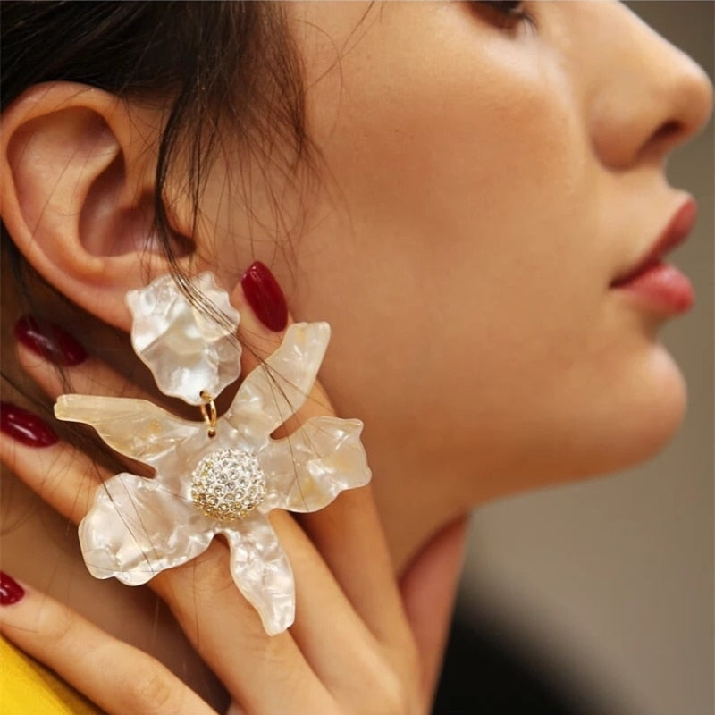 Women Beautiful Vintage Ethnic Earrings