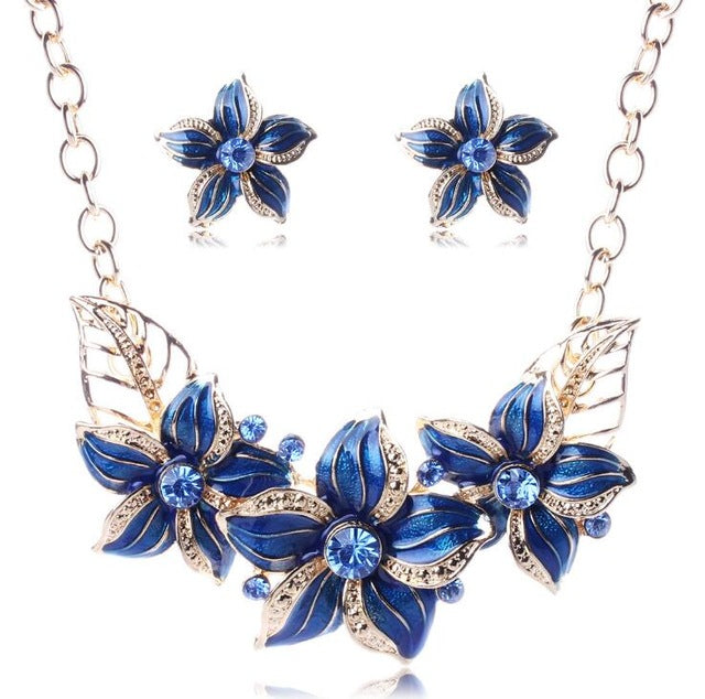 Women Flower Necklace and  Earring Jewelry Set