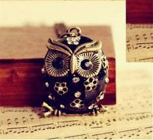 Women Sweater Chain Necklace Owl Design Rhinestones Crystal Pendant Necklaces