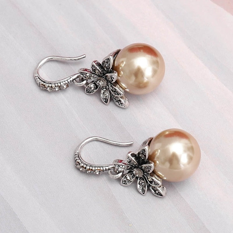 Luxury Vintage Sun Flower Pearl Drop Earrings For Women